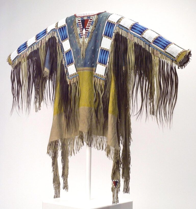 A war shirt. These were usually made from skins that should be as thin and soft as possible, so most often the hides of antelopes, bighorn sheeps or deer were used.